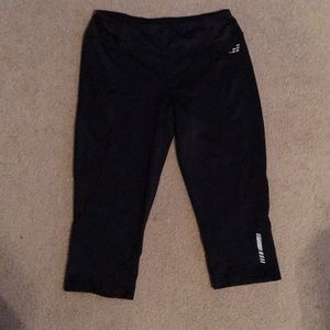 Small BCG Crop Leggings